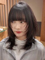 ノイカーム(noi Calm) 顔周りレイヤーカットくびれヘアミルクティーベージュカラー