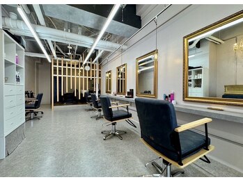 hairs BERRY 平尾店【ヘアーズ ベリー】