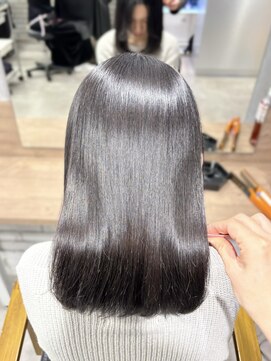 乾かすだけで実現可能な艶髪！縮毛矯正★yuka