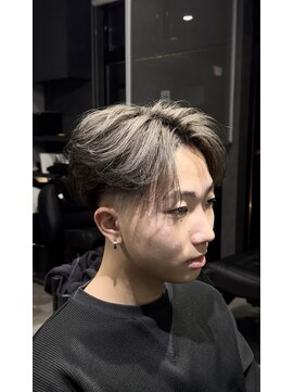 ステイジー(STAYG) フェザーショート