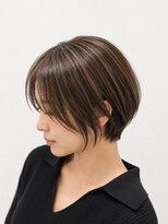 アッシュ 武蔵新城店(Ash)&nbsp;新城明るい白髪染め白髪ぼかしハイライト 大人ショートボブ