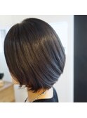 ショートボブ