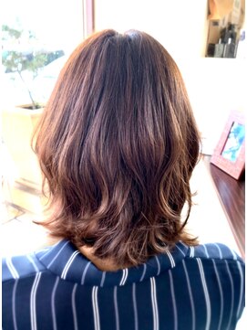 ヘアメイク イアラ 高柳(hair make iara) 女性らしいミディアムスタイル☆