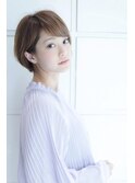 コンパクトシルエットで！小顔ショート