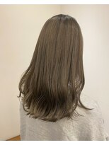 リリアーナ(LILIANA)&nbsp;【LILIANA】極細ハイライトで作るこっくりグレージュ♪