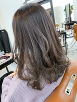 リシャルム 新保店(Re charme)&nbsp;［Re Charme/近藤恭輔］ミディアムレイヤースタイル