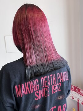 テテ(TETE) レッド×裾ブラック　心斎橋×長堀橋