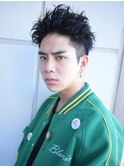 刈り上げおしゃれショートツイストスパイラルオールバック
