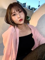 メイカ(MEIKA)&nbsp;【 ボブ× インナーカラー × グレージュ 】浅野美紀