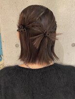 ハーフアップカチモリ韓国風ヘアアレンジ