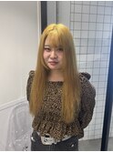 夏におすすめ目を引くイエローカラー！