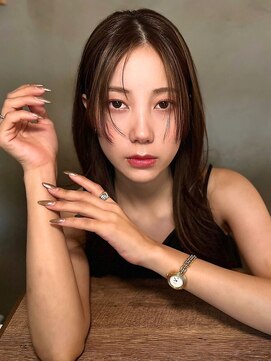 メゾンドムニ 恵比寿(Maison de MUNi) ミディアムレイヤー韓国風レイヤースタイルシースルーバング