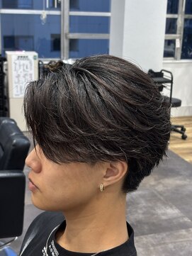 ルースト 京都四条大宮店(ROOST) フェザーショート