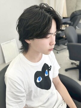 ジィルム(XELM) 韓国レイヤーカット/ブリーチ/レイヤーカット/ハッシュカット