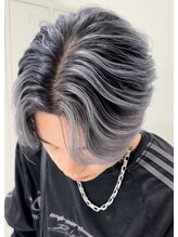 ＊ワンカラーじゃ物足りない方にオススメ＊【バレイヤージュ】×【センターパート】