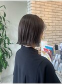 切りっぱなしミニボブ