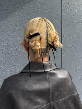 ミントコンディション(mint condition) タイトツイン