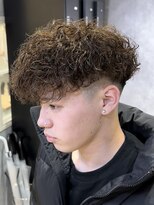 レイズ 名古屋(RAYS) 外国人風ブラウンカラースペインカールパーマ h