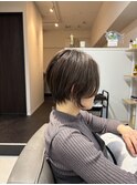 首元スッキリ大人ショートボブ