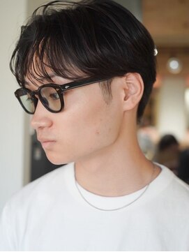 クオル キャスト 熊本(QOL×cast) 毛流れニュアンスセンターパート