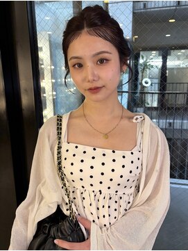 ノエ シンサイバシ(Noe Shinsaibashi) ミルクブラウン結んでも可愛い韓国顔まわりレイヤー