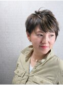 ソフトウェット質感と束感  スパイシーショート