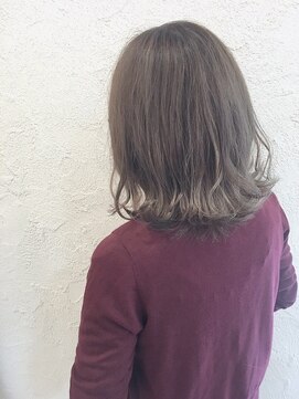 ヌーム 塚本店(NOOM) 外はねボブ