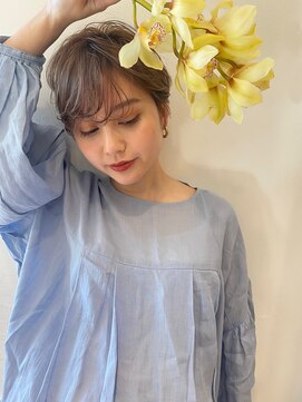 ファナ(fha-na) 大人かわいいハンサムショート小顔カットシースルーバング