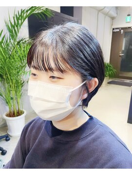 ドゥークス(Douxx) 小顔◎耳かけショート