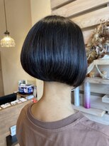 サロンドカスティーロ(salon de castillo)&nbsp;刈り上げ女子♪襟足スッキリ大人キレイなショートボブ 30代40代