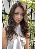 クーエフー(coo et fuu)&nbsp;10代20代30代40代 ハイライトタップリのロングヘアー3 藤沢