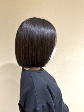 ゼン(Zen.) 重め切りっぱなしボブ