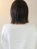 コマド(Comado)&nbsp;プツッと柔らかくボブアッシュ