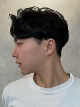 ノーエン(noen) 自然な毛流れ!センターパート×ニュアンスパーマで大人の魅力を*