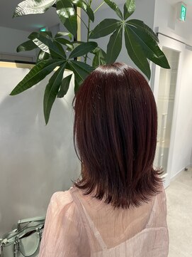 オールマイティービューティーモア(ALLMYTEA Beauty more+) くびれミディアム/外ハネミディアム