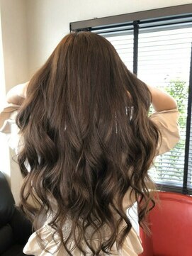 サファイア(SAPPHIRE) SAPPHIREガールによるツヤガール!(^^)!