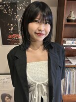 エンベロープス 中目黒(Envelopes)&nbsp;透けるブルーブラック×レイヤーミディ［ミディアムレイヤー］