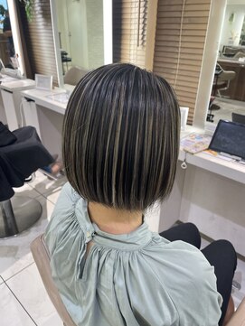 アッシュ 大宮店(Ash) 白髪ぼかしオリジナルハイライト