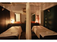 スパルームへご案内