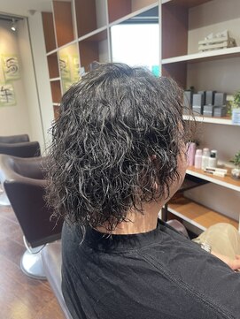 スリーク 吹田店(Sleek) ツイストスパイラル