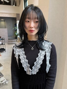 バランス ハレまち通り岡山駅前店(balance.) ミディアムレイヤー×クールブラック