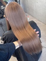 ローレン(Lolen.)&nbsp;ツヤ髪ストレート　ミルクティーベージュ