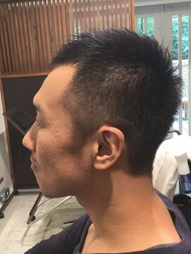 コマ(coma) 【coma中野】王道シンプル刈り上げスタイル.