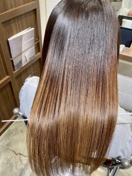 ベルン(bern) 縮毛矯正