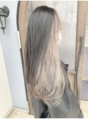 インナーグレージュ