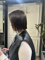 ヤテ(yate')&nbsp;顎下2cm ボブ グレージュ