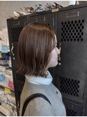 大人可愛い外ハネボブ透明感シルキーベージュ艶カラー20代30代