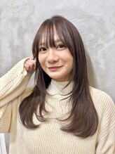 ヴィックス クリスタル(VIC’S crystal) 透明感Wカラー×レイヤーカット》AKANE