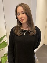 ニコフクオカヘアーメイク(NIKO Fukuoka Hair Make)&nbsp;《NIKO》レイヤーカット/ミディアムヘア/顔まわりレイヤー