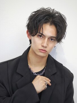 エデアンルクラ 下通(EDEAN Leclat) 熊本メンズヘア センターパート 無造作ヘア ウルフ スパイラル